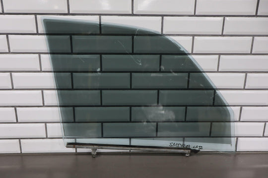 1991 - 1997 Toyota Land Cruiser Left LH Driver Front Door Window Glass Only