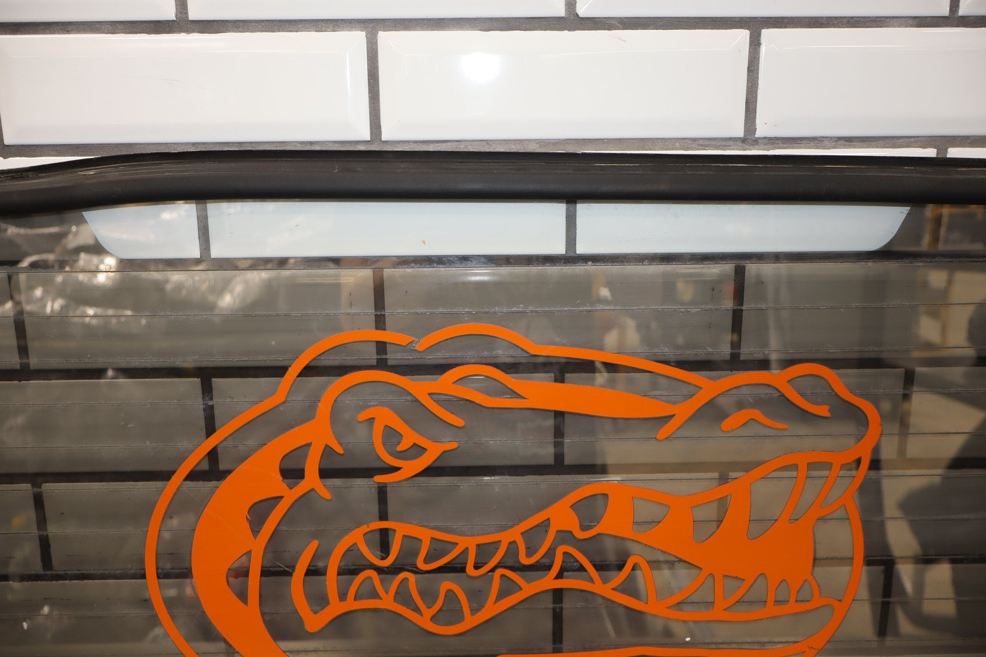 1991-1997 Toyota Land Cruiser Lexus LX450 Back Window Rear Glass 6813160151