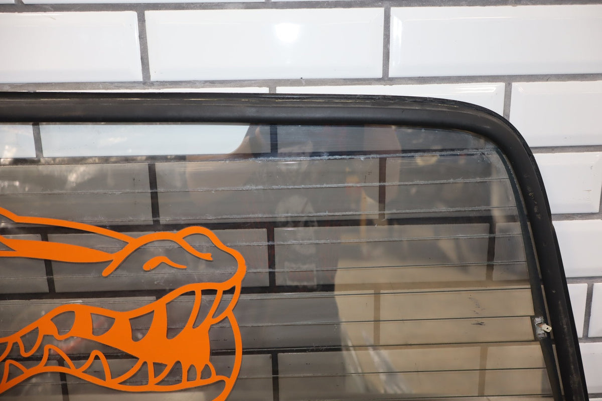 1991-1997 Toyota Land Cruiser Lexus LX450 Back Window Rear Glass 6813160151