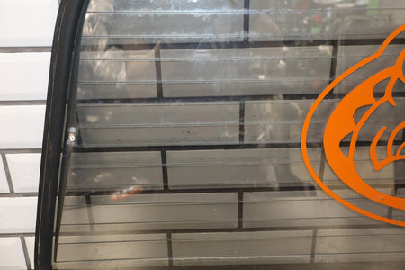 1991-1997 Toyota Land Cruiser Lexus LX450 Back Window Rear Glass 6813160151