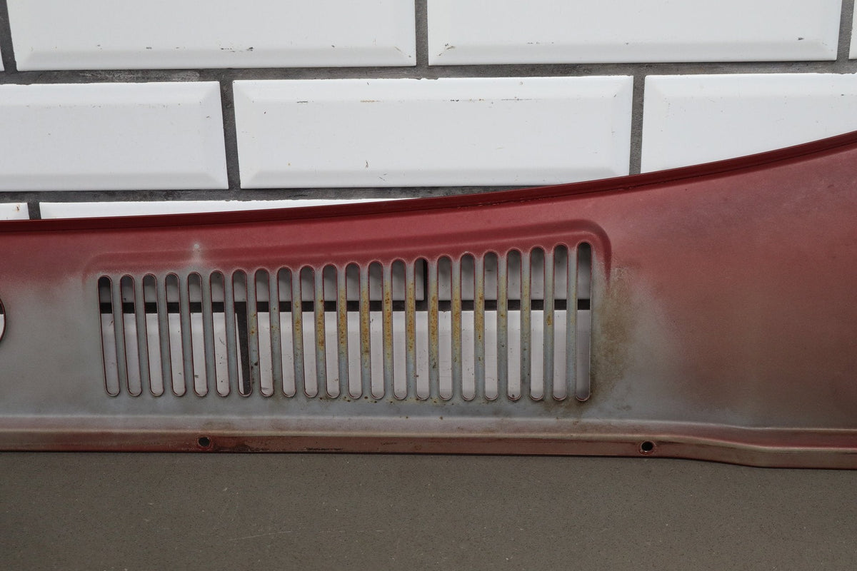 1991-1997 Toyota Land Cruiser Lexus LX450 Cowl Vent Panel