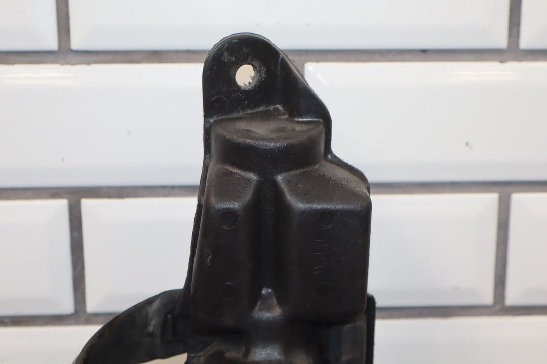 1991 - 1997 Toyota Land Cruiser, Lexus LX450 FJ80 FZJ80 Emergency Bottle Jack