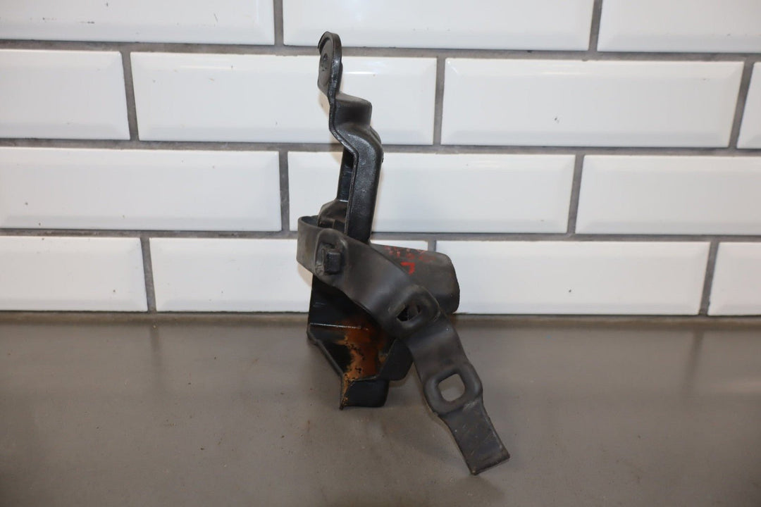 1991 - 1997 Toyota Land Cruiser, Lexus LX450 FJ80 FZJ80 Emergency Bottle Jack