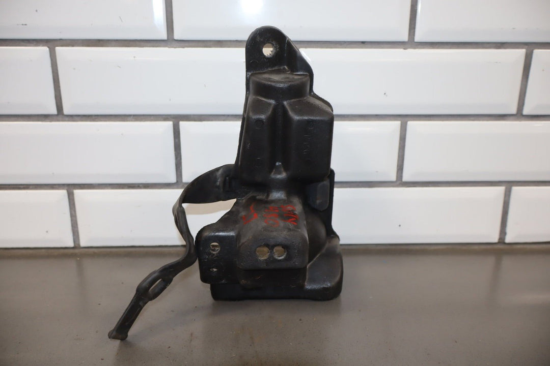 1991 - 1997 Toyota Land Cruiser, Lexus LX450 FJ80 FZJ80 Emergency Bottle Jack