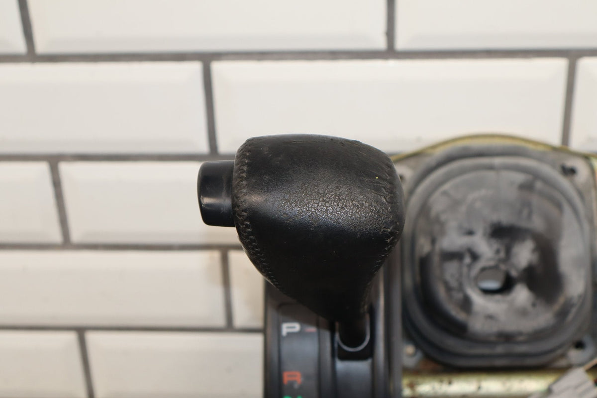 1991-1997 Toyota Land Cruiser Lexus LX450 FZJ80 - Floor Shifter