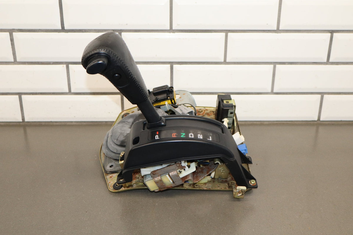 1991-1997 Toyota Land Cruiser Lexus LX450 FZJ80 - Floor Shifter