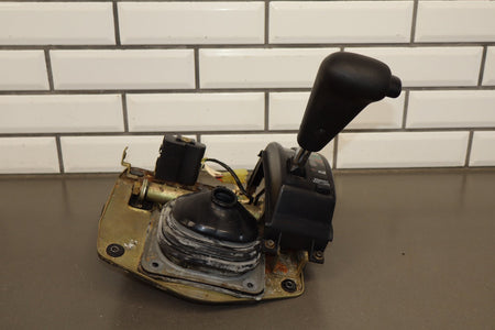 1991-1997 Toyota Land Cruiser Lexus LX450 FZJ80 - Floor Shifter