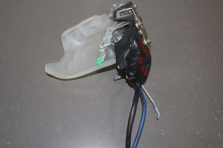 1991-1997 Toyota Land Cruiser, Lexus LX450 FZJ80- Right Front Door Latch