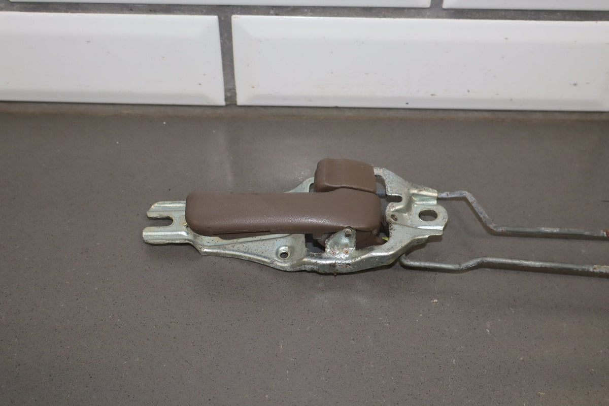 1991-1997 Toyota Land Cruiser, Lexus LX450 FZJ80- Right Front Door Latch