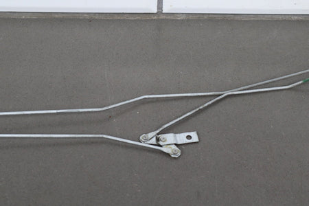 1991-1997 Toyota Land Cruiser, Lexus LX450 FZJ80 - Right Front Door Latch