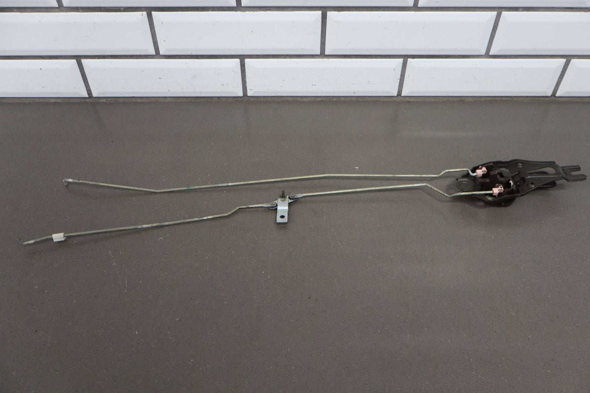 1991-1997 Toyota Land Cruiser Lexus LX450 Left Rear Door Latch 6934060060