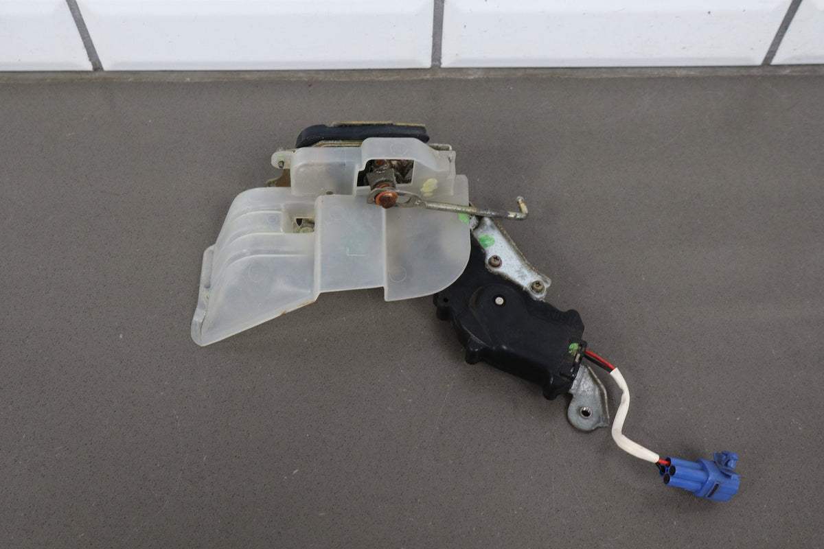 1991-1997 Toyota Land Cruiser Lexus LX450 Left Rear Door Latch 6934060060
