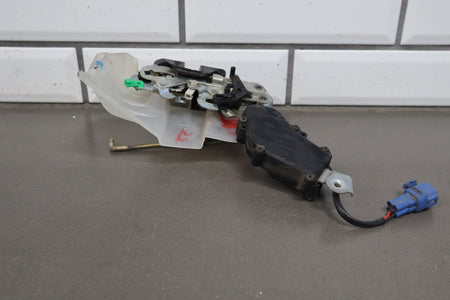 1991-1997 Toyota Land Cruiser Lexus LX450 Right Rear Door Latch 6933060060