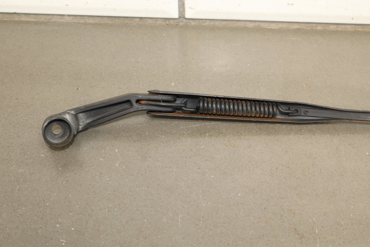 1991-1997 Toyota Land Cruiser Lexus LX450 Wiper Arm Pair