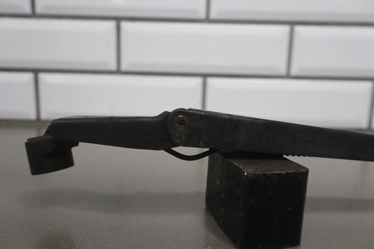 1991 - 1997 Toyota Land Cruiser Lexus LX450 Wiper Arm Pair
