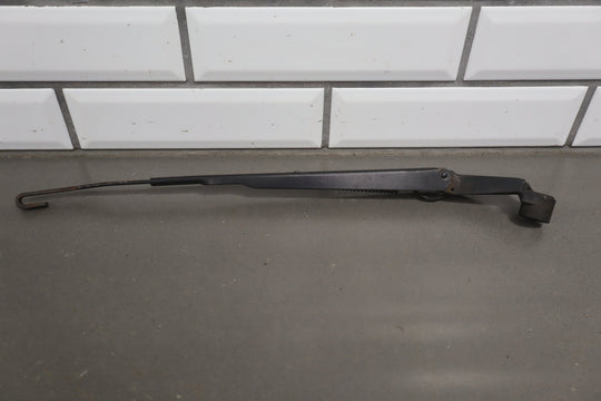 1991 - 1997 Toyota Land Cruiser Lexus LX450 Wiper Arm Pair