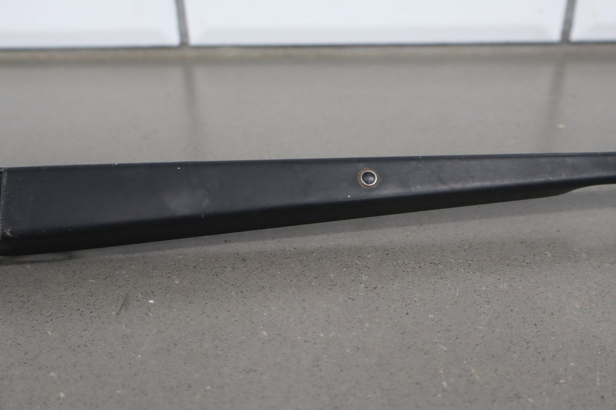 1991-1997 Toyota Land Cruiser Lexus LX450 Wiper Arm Pair
