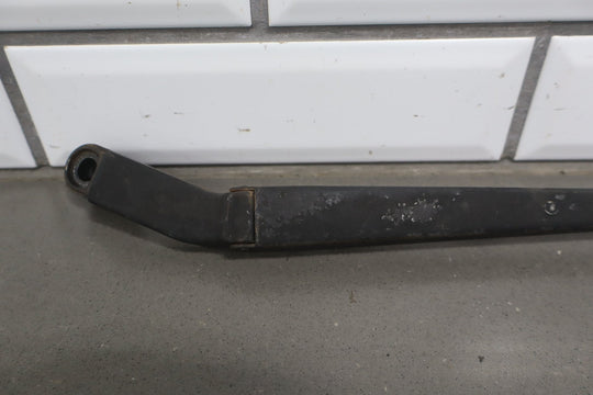 1991 - 1997 Toyota Land Cruiser Lexus LX450 Wiper Arm Pair