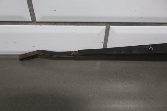 1991 - 1997 Toyota Land Cruiser Lexus LX450 Wiper Arm Pair