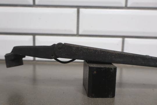 1991 - 1997 Toyota Land Cruiser Lexus LX450 Wiper Arm Pair