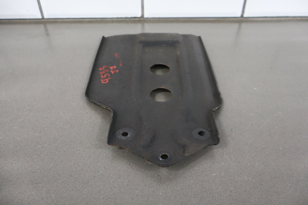 1991 - 1997 Toyota Land Cruiser, LX450 Transfer Case Skid Plate