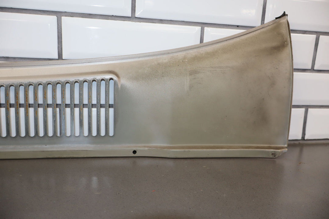 1991 - 1997 Toyota Land Cruiser Metal Front Center Cowl Vent Panel