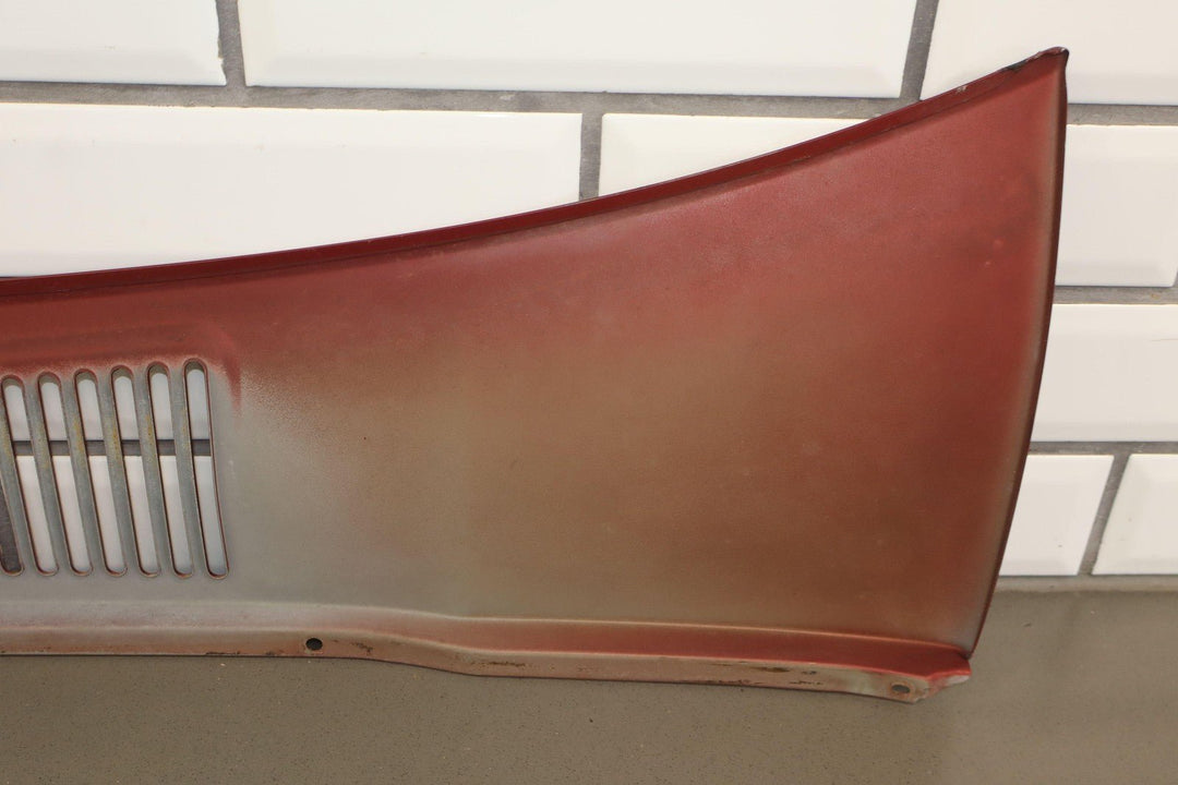 1991 - 1997 Toyota Land Cruiser Metal Front Center Cowl Vent Panel