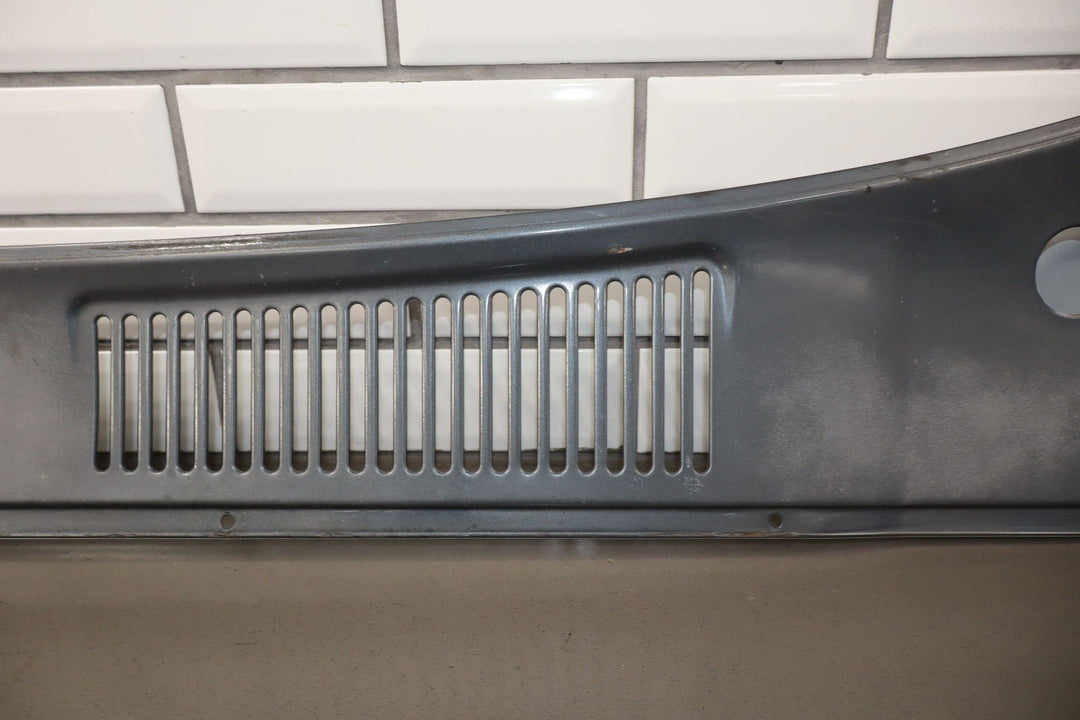 1991 - 1997 Toyota Land Cruiser Metal Front Center Cowl Vent Panel