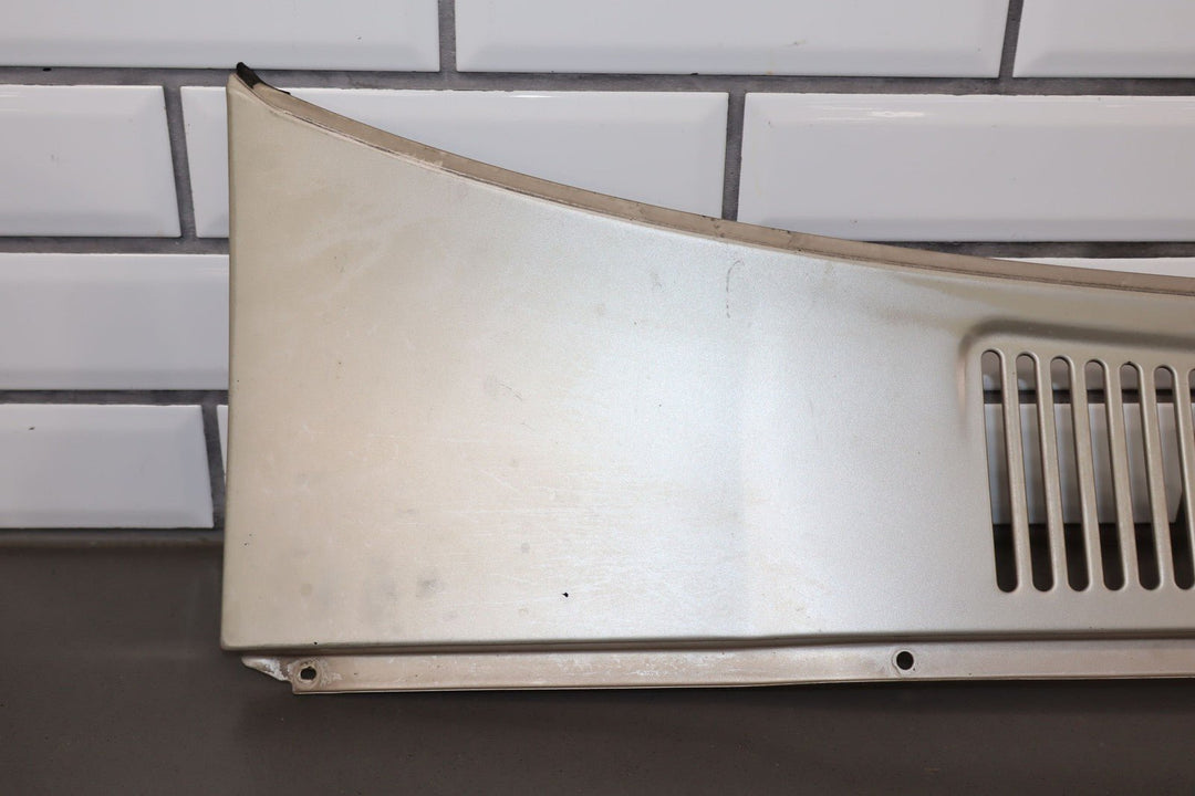 1991 - 1997 Toyota Land Cruiser Metal Front Center Cowl Vent Panel