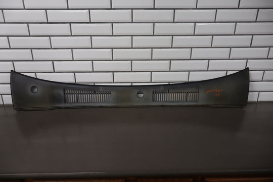 1991 - 1997 Toyota Land Cruiser Metal Front Center Cowl Vent Panel