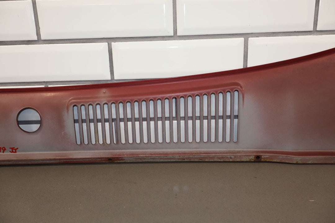 1991 - 1997 Toyota Land Cruiser Metal Front Center Cowl Vent Panel Med Red (3H4)