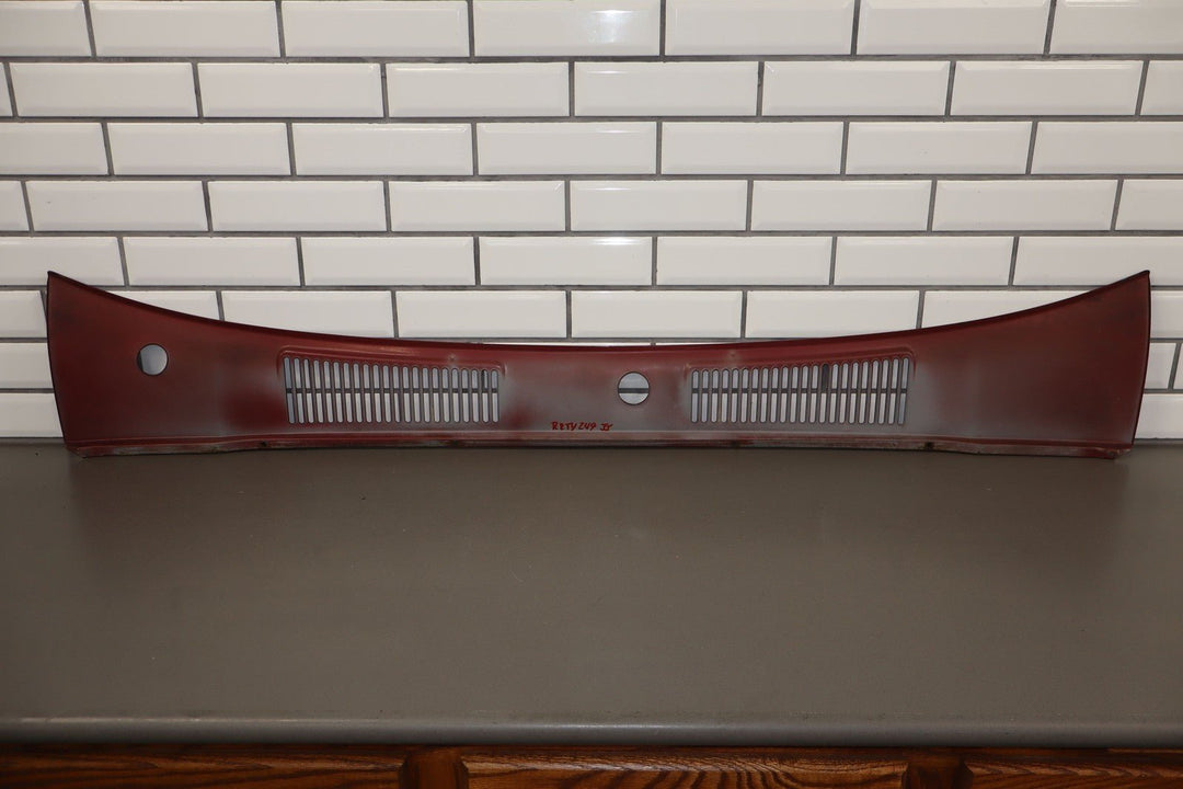 1991 - 1997 Toyota Land Cruiser Metal Front Center Cowl Vent Panel Med Red (3H4)