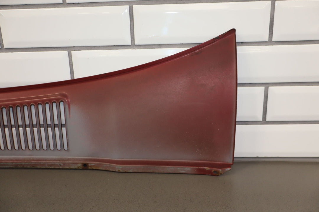 1991 - 1997 Toyota Land Cruiser Metal Front Center Cowl Vent Panel Med Red (3H4)