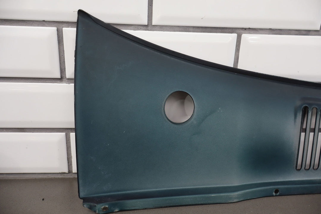 1991 - 1997 Toyota Land Cruiser Metal Front Center Cowl Vent Panel Repainted