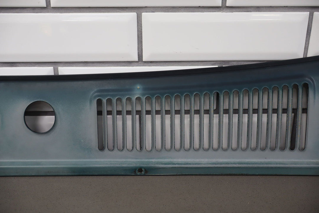 1991 - 1997 Toyota Land Cruiser Metal Front Center Cowl Vent Panel Repainted