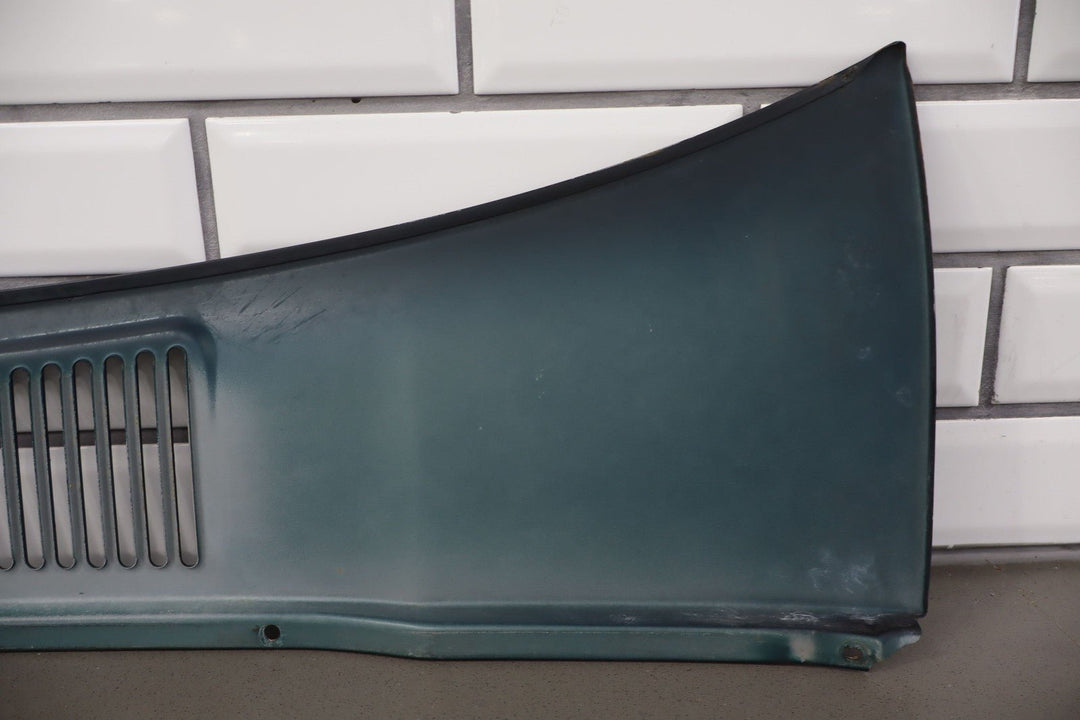 1991 - 1997 Toyota Land Cruiser Metal Front Center Cowl Vent Panel Repainted