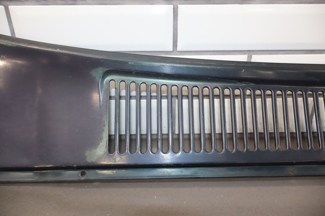 1991 - 1997 Toyota Land Cruiser Metal Front Center Cowl Vent Panel Repainted