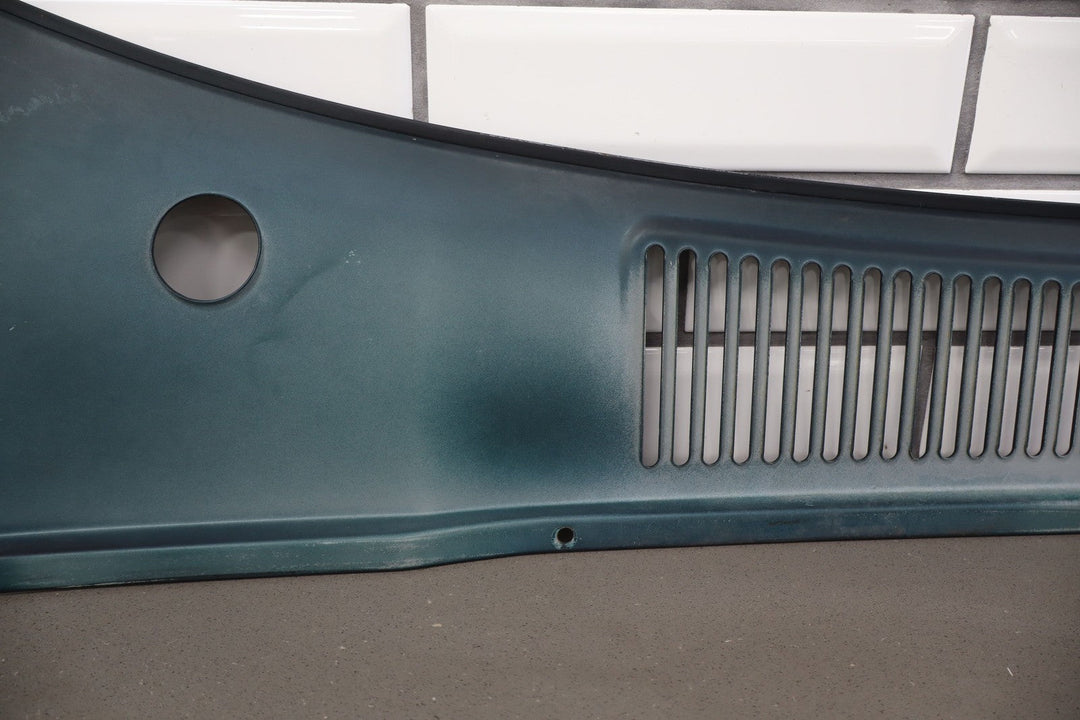 1991 - 1997 Toyota Land Cruiser Metal Front Center Cowl Vent Panel Repainted