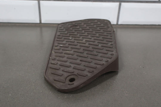 1991 - 1997 Toyota Land Cruiser Pair of Rear Step Pads