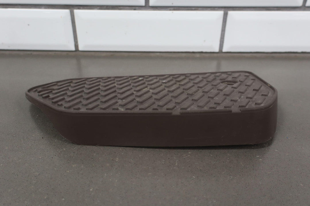 1991 - 1997 Toyota Land Cruiser Pair of Rear Step Pads