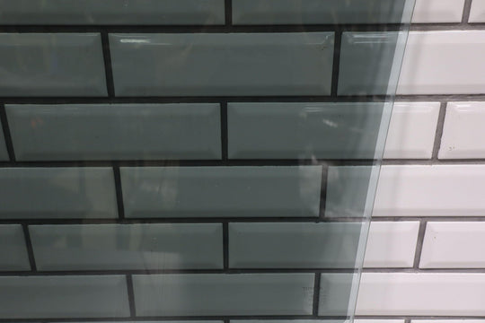 1991 - 1997 Toyota Land Cruiser Right RH Passenger Front Door Window Glass Only