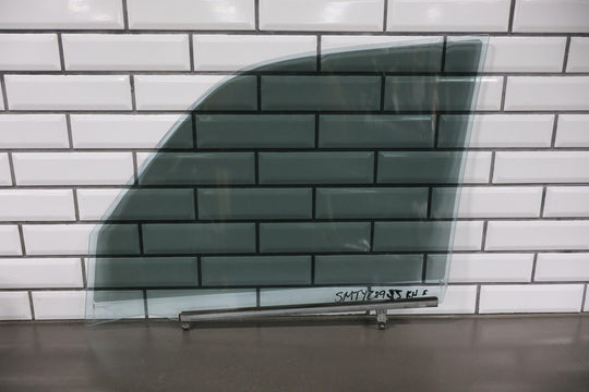 1991 - 1997 Toyota Land Cruiser Right RH Passenger Front Door Window Glass Only