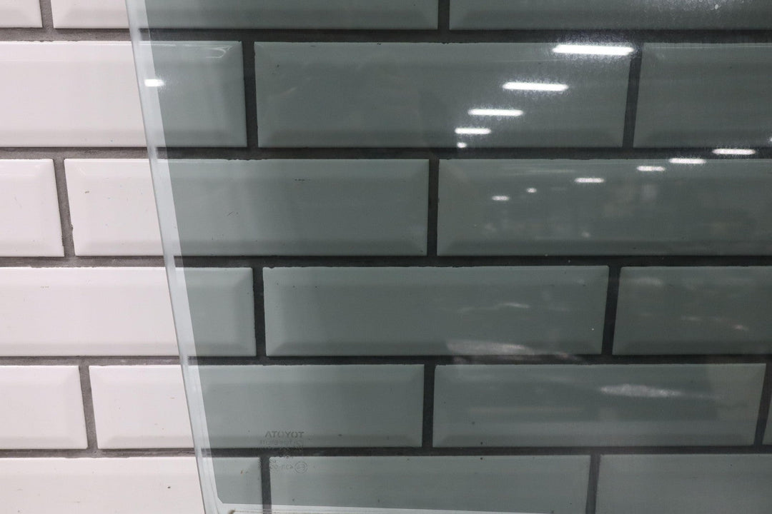 1991 - 1997 Toyota Land Cruiser Right RH Passenger Front Door Window Glass Only