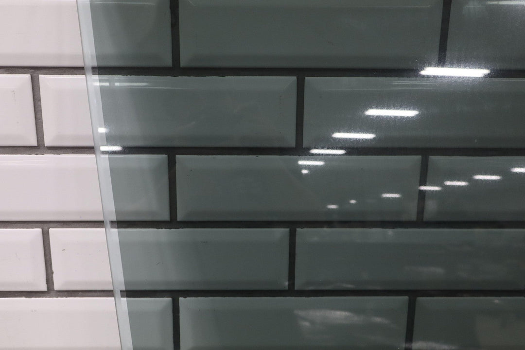 1991 - 1997 Toyota Land Cruiser Right RH Passenger Front Door Window Glass Only