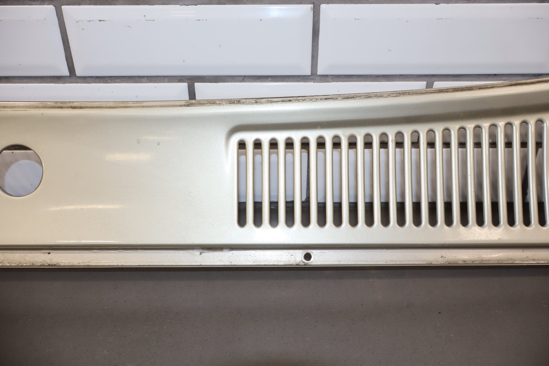 1991-1997 Toyota Land Cruiser Toyota Land Cruiser Cowl Vent Panel Desert Dune Pearl