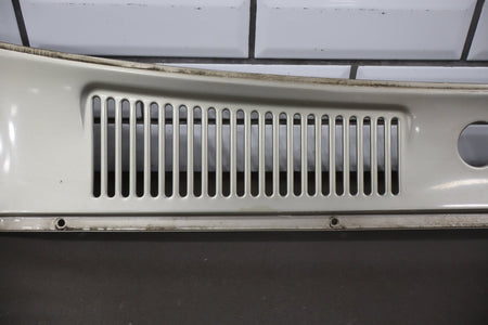 1991-1997 Toyota Land Cruiser Toyota Land Cruiser Cowl Vent Panel Desert Dune Pearl