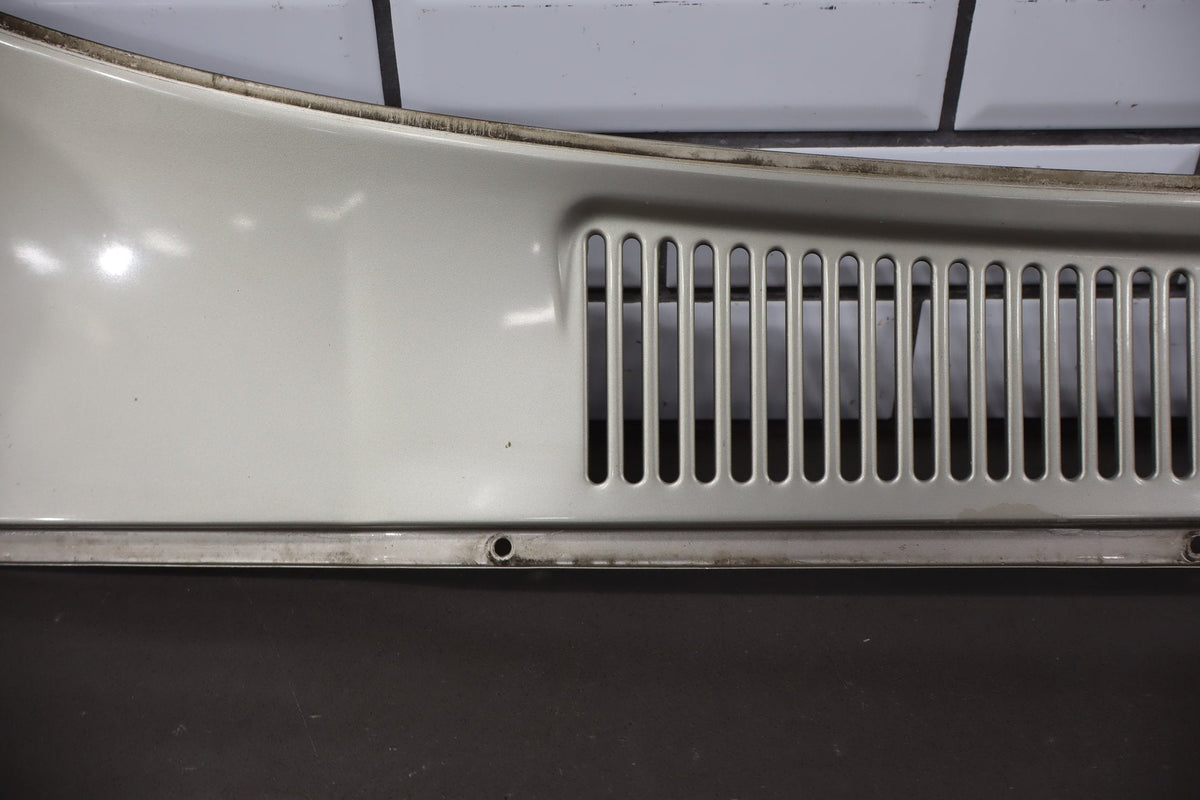 1991-1997 Toyota Land Cruiser Toyota Land Cruiser Cowl Vent Panel Desert Dune Pearl