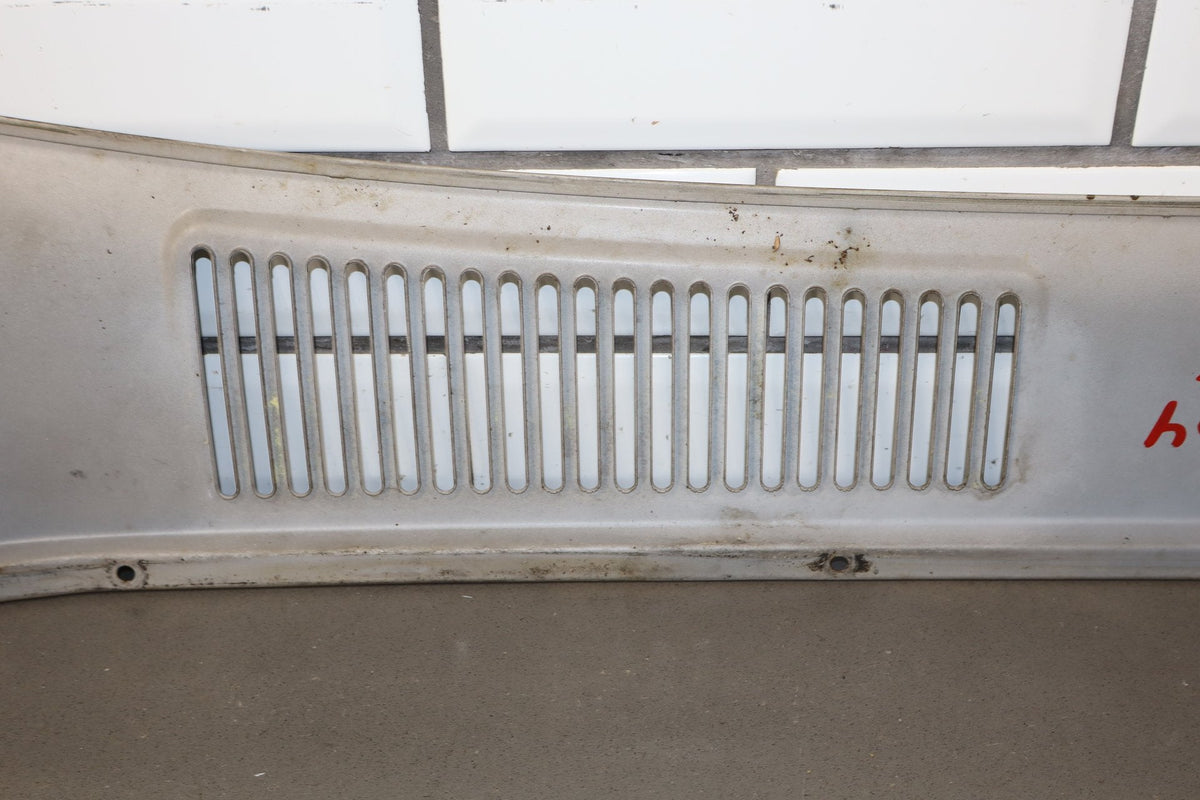 1991-1997 Toyota Land Cruiser Toyota Land Cruiser Cowl Vent Panel Desert Dune Pearl