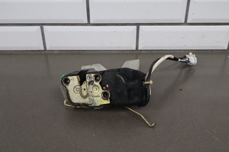 1991-1997 Toyota Land Cruiser Toyota Land Cruiser Left Front Door Latch 6904060041