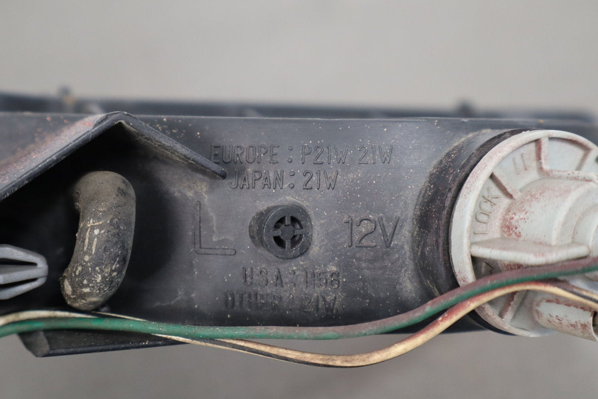 1991-1997 Toyota Land Cruiser Toyota Land Cruiser Left Front Lamp Valance Mounted 8151060361